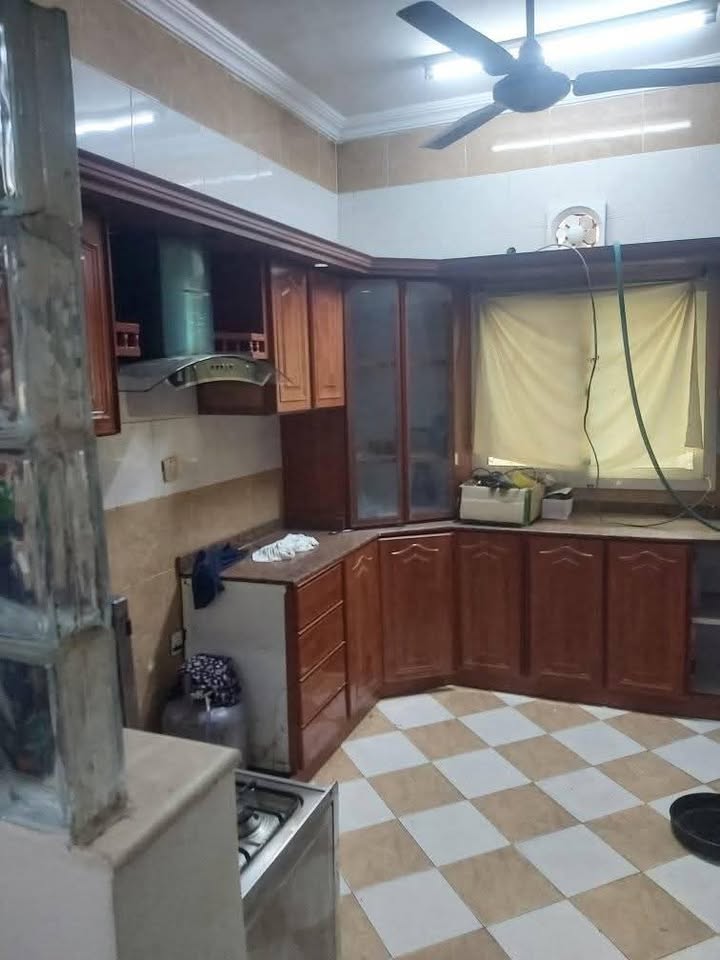 شقة للبيع بالتقنية العماير السكريمي الدور الأول 